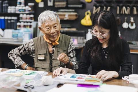 Artist-led Workshop | Papermaking Collage with Goh Beng Kwan