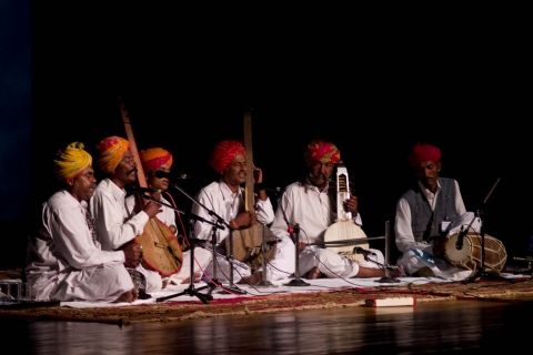 Mahesha Ram and the Meghwal Singers of Rajasthan (India)