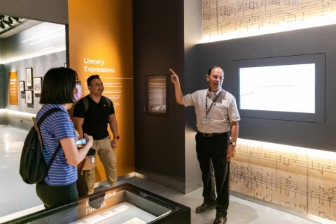 Resilience in Adversity – A Docent-Guided Tour and Hand-bound Notebook Workshop (Battle for Singapore 2025)