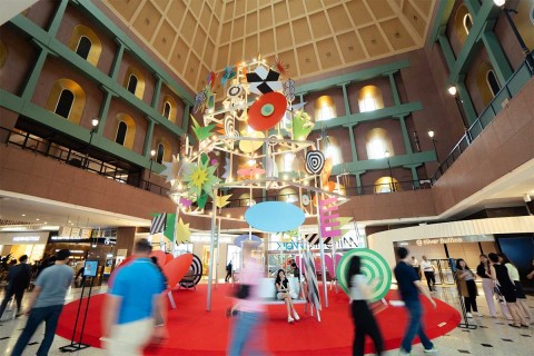 Millenia Walk’s Christmas Artist Takeover: Moving Wonders