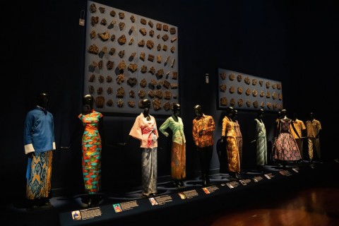 Batik Kita: Dressing in Port Cities