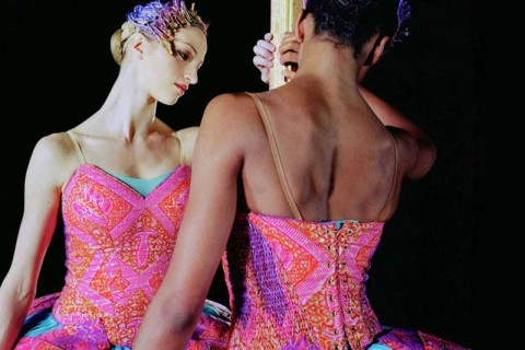 Film Screenings of Un Ballo in Maschera and Odile & Odette by Yinka Shonibare CBE