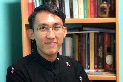 Curator/Conservator: Repair the Tear (part of Amek Gambar) 
